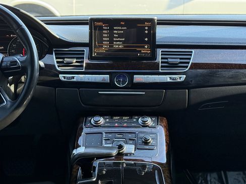 Used 2014 Audi A8 L 4.0T image 26
