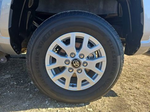 Used 2025 Toyota Tacoma SR5 image 30