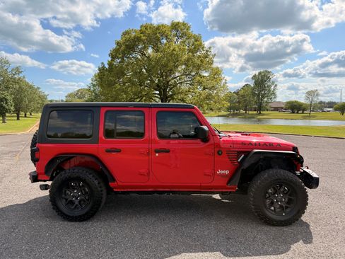 Used 2019 Jeep Wrangler Unlimited Sport S image 6