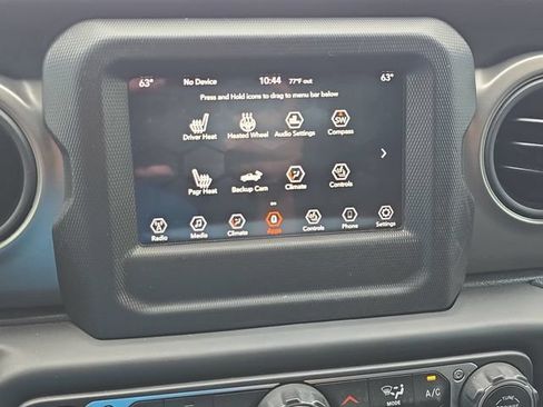 Used 2023 Jeep Gladiator Sport AWD/4WD image 21