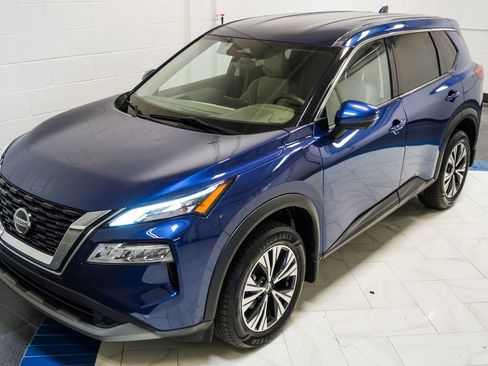 Used 2021 Nissan Rogue SV image 41