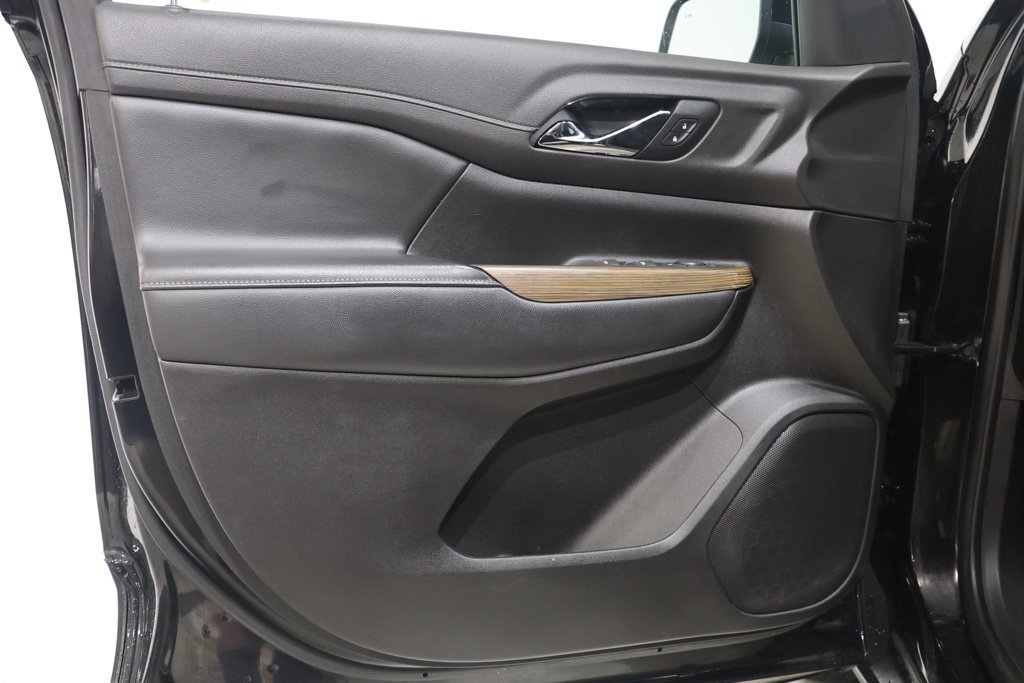 Used 2022 GMC Acadia SLE FWD image 16
