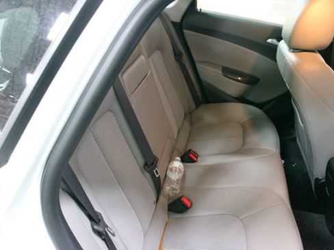 Used 2017 Buick Verano Convenience FWD image 11