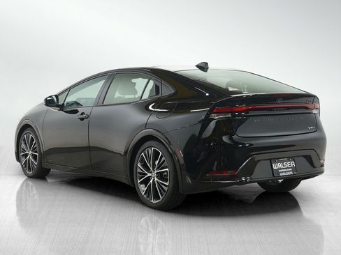 Used 2024 Toyota Prius Limited image 3