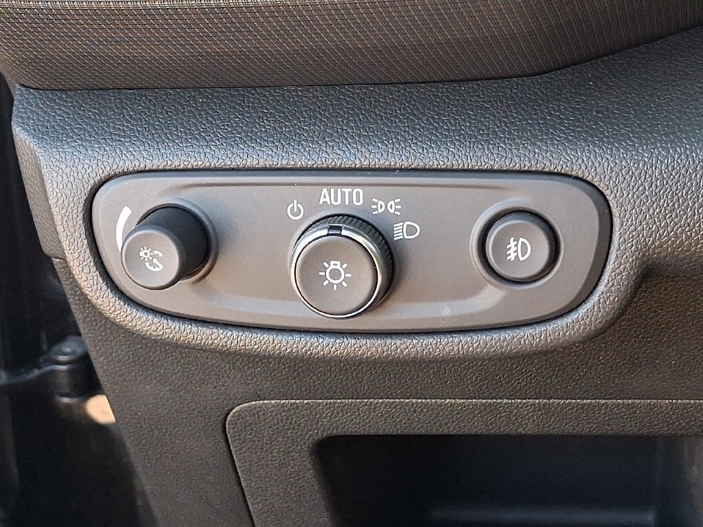 Used 2021 Chevrolet TrailBlazer RS w/ Convenience Package AWD/4WD image 23