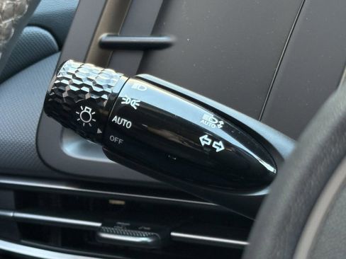 New 2025 Hyundai Elantra Sport image 20