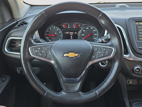 Used 2018 Chevrolet Equinox LT image 9