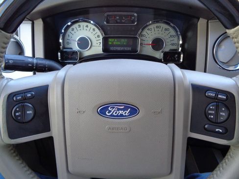 Used 2013 Ford Expedition EL Limited AWD/4WD image 8