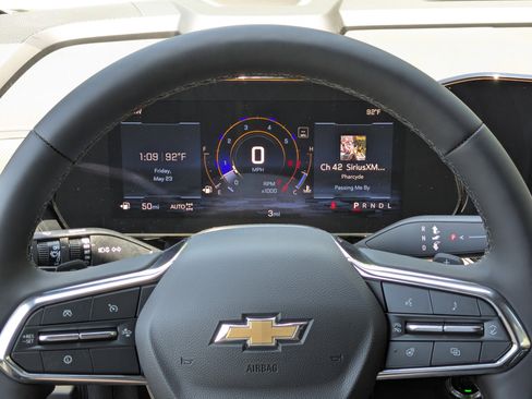 New 2025 Chevrolet Suburban Premier w/ Sun And Tow Package image 12