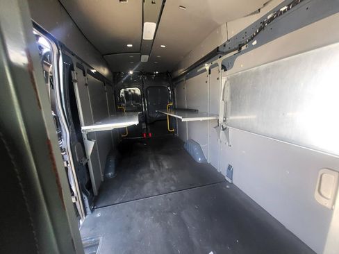 Used 2020 Ford Transit 250 148 High Roof Extended RWD image 14