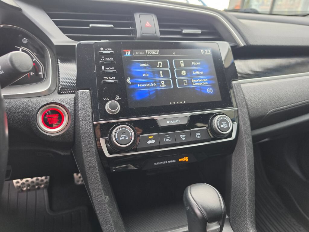 Used 2020 Honda Civic Sport image 26