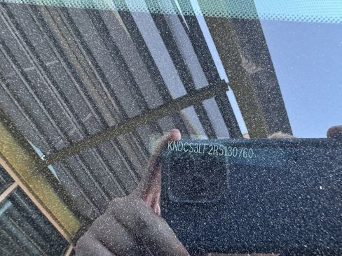 Used 2024 Kia Niro EX image 42