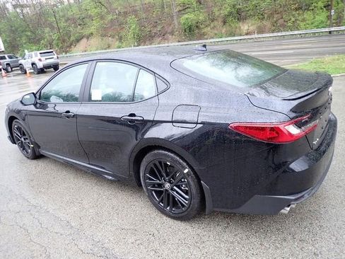 New 2026 Toyota Camry SE FWD image 6