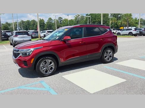 Used 2024 Kia Seltos S AWD/4WD image 25