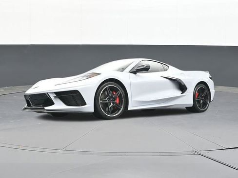 Used 2024 Chevrolet Corvette Stingray Preferred Cpe w/ Z51 Performance Package RWD image 59