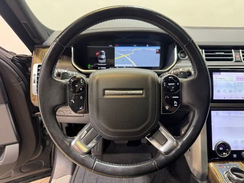 Used 2018 Land Rover Range Rover Supercharged image 9