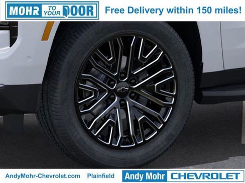 New 2026 Chevrolet Suburban Premier w/ Sun And Tow Package image 9