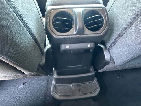 Used 2025 Jeep Wrangler Unlimited Sport S 4xe AWD/4WD image 23