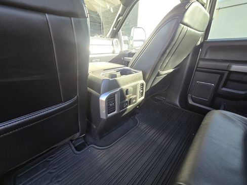 Used 2021 Ford F350 Platinum w/ FX4 Off-Road Package image 22