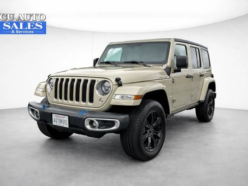 Used 2022 Jeep Wrangler Unlimited Sahara w/ Cold Weather Group image 3