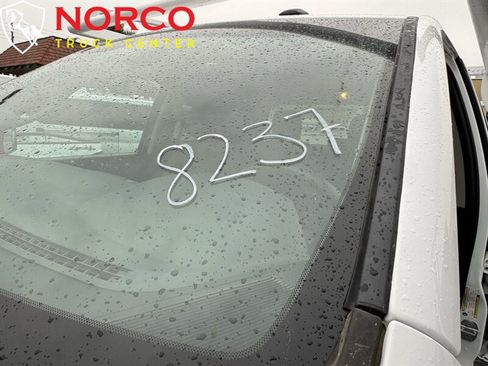 Used 2018 RAM 3500 Tradesman w/ Chrome Appearance Group image 30