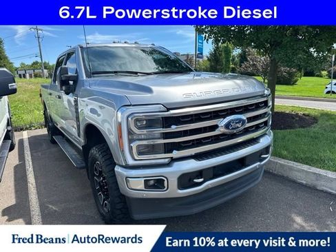 Used 2023 Ford F250 Platinum AWD/4WD image 1