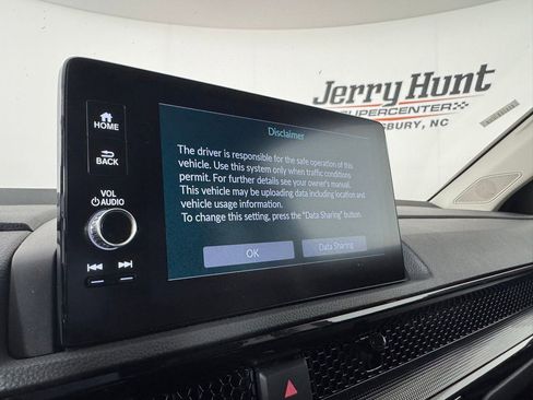Used 2025 Honda CR-V EX-L image 17