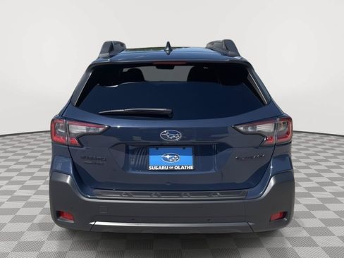 Used 2025 Subaru Outback Onyx Edition AWD/4WD image 12