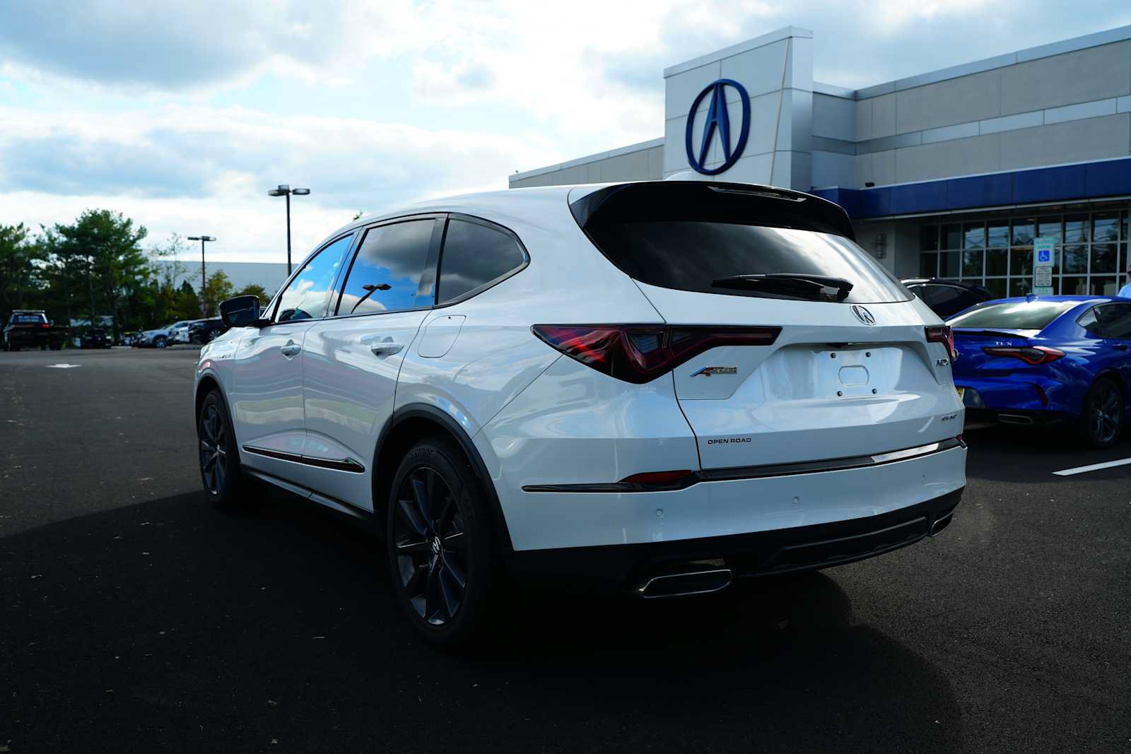 Used 2026 Acura MDX A-Spec AWD/4WD image 5
