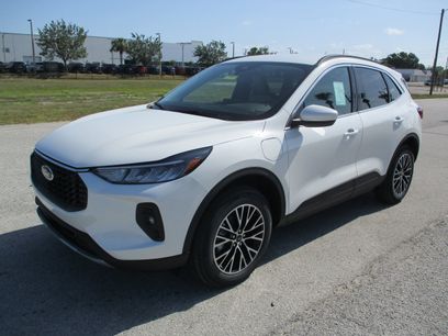 New 2025 Ford Escape SE