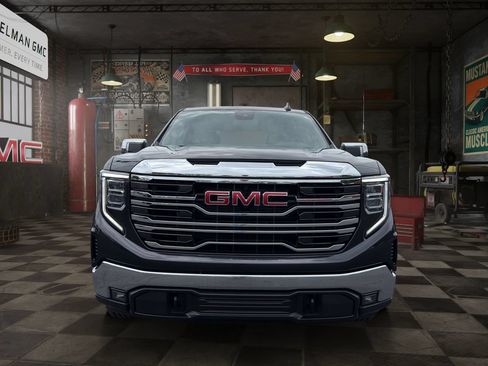 Certified 2025 GMC Sierra 1500 SLT AWD/4WD image 2