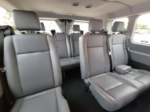 Used 2018 Ford Transit 350 XL RWD image 11