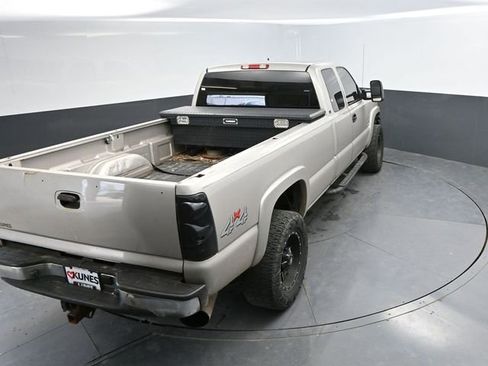 Used 2006 Chevrolet Silverado 3500 LT w/ Heavy-Duty Power Package AWD/4WD image 31