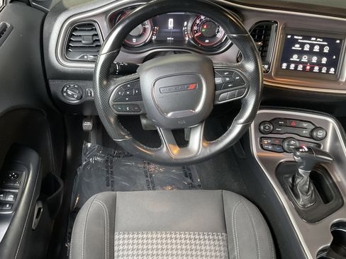 Used 2021 Dodge Challenger SXT w/ Blacktop Package image 19