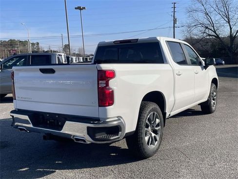 New 2026 Chevrolet Silverado 1500 LT image 3
