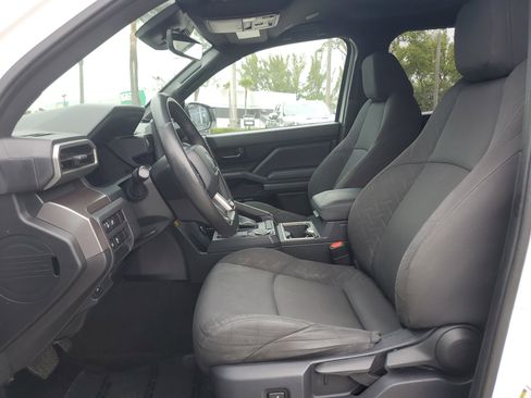 Used 2024 Toyota Tacoma SR5 image 9