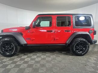 Used 2023 Jeep Wrangler Unlimited w/ Cold Weather Group AWD/4WD video 5