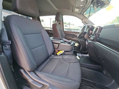 Used 2024 GMC Sierra 2500 SLE w/ SLE Value Package; AWD/4WD image 30