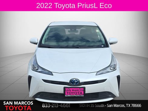 Used 2022 Toyota Prius L Eco FWD image 2