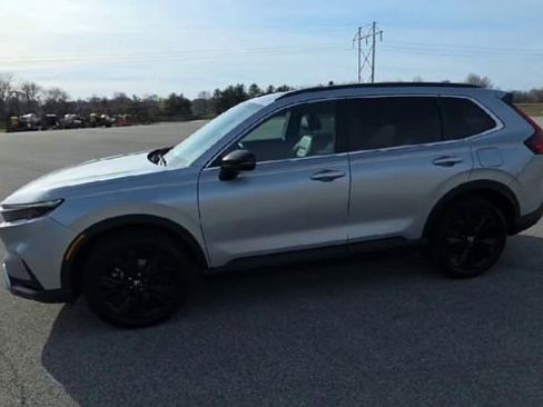 Used 2023 Honda CR-V Sport Touring image 6