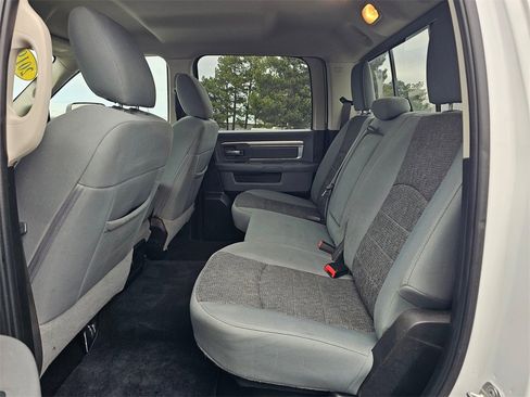 Used 2019 RAM 1500 Big Horn image 13