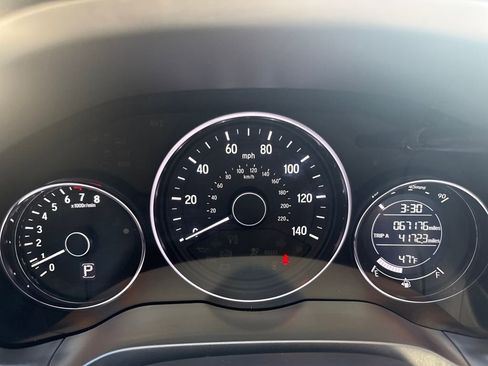 Used 2022 Honda HR-V LX image 19