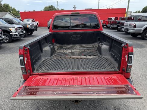 Used 2006 Ford F250 Lariat AWD/4WD image 6