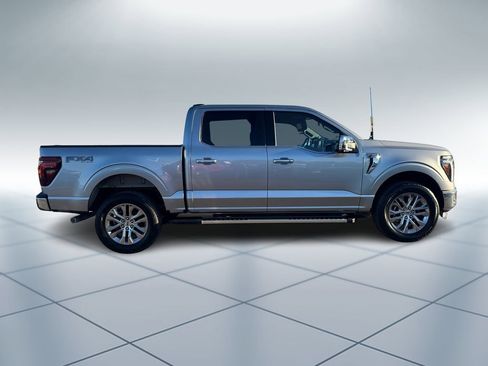 New 2025 Ford F150 Lariat w/ Equipment Group 501A Mid image 3