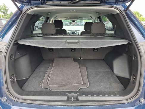 Used 2022 Chevrolet Equinox LT FWD image 28