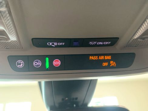 Used 2024 Chevrolet Blazer LT image 38