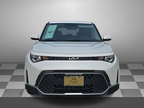 Used 2024 Kia Soul LX w/ Option Group 015 image 2