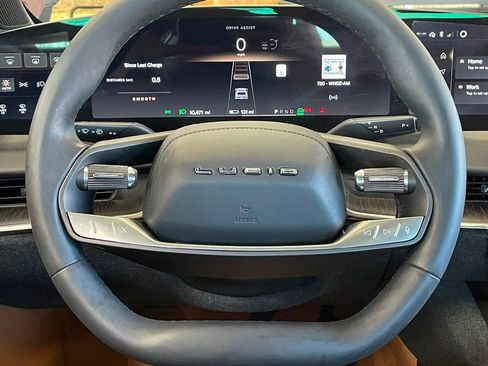 Used 2024 Lucid Air Touring image 27