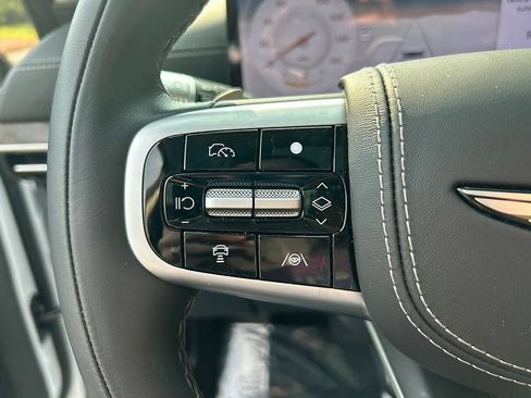 Certified 2026 Genesis GV80 3.5T Prestige AWD/4WD image 9