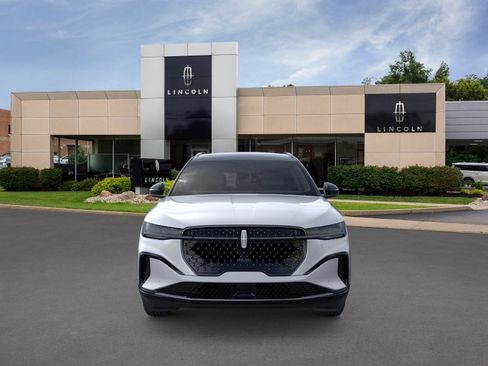 New 2024 Lincoln Nautilus Reserve w/ Jet Appearance Package (87T) AWD/4WD image 7